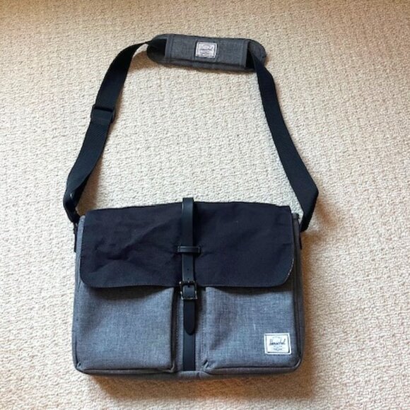 Herschel Supply Company Laptop Bag - Picture 1 of 3